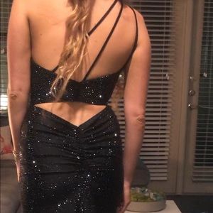 Sherri Hill Size 6 Black Sparkly Beaded Dress EXCELLENT CONDITION! Never altered